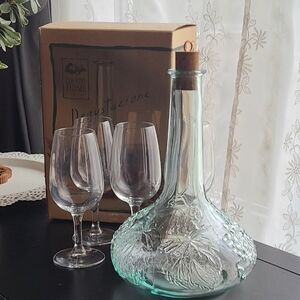 Vintage wine tasting kit